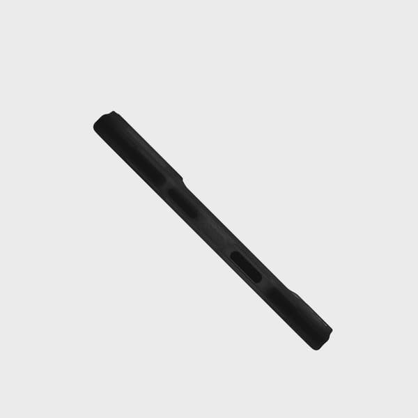 Tech21 Evo Armour MagSafe iPhone 16 Pro Svart