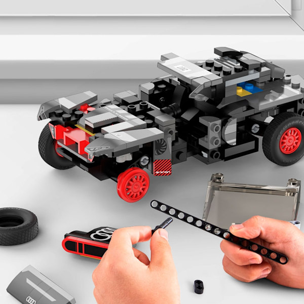 RC-bil Audi RS Q e-tron - 1:30