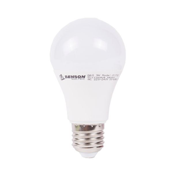 LED-lampa E27 A60 9 W + rörelsesensor varmvit