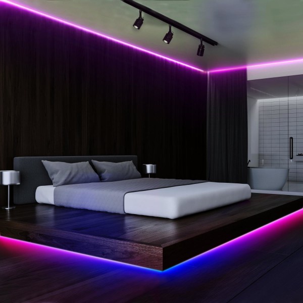 LED-Strip Lights kanssa RGB / Valonauha / LED-lista - 5 metriä Multicolor