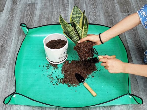Planteringsmatta stor - För omplantering av blommor