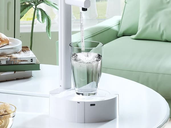 Vattenpump dispenser USB flaska White