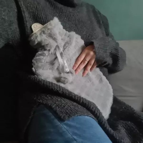 Värmeflaska - Flaska med Värme i Gummi & Överdrag - 2L