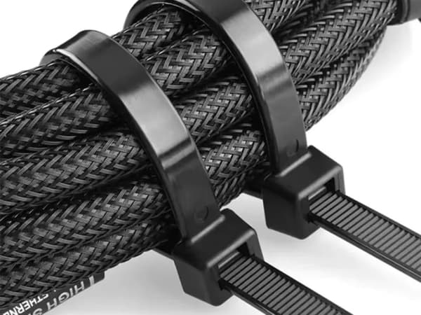 Buntband 2.5x100 mm 100 st svarta
