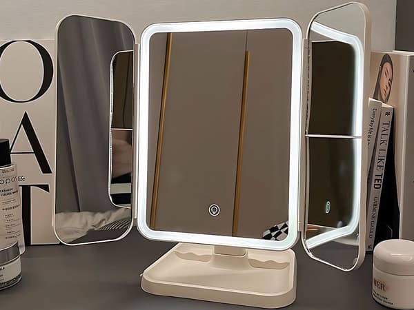 Sminkspegel LED - Vikbar spegel USB 3 färger