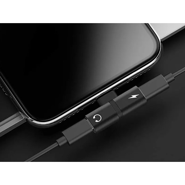 Lightning / Apple Adapter - iPhone & iPad