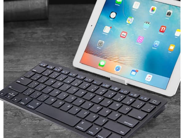 Trådlöst bluetooth-tangentbord för pc ipad mac liten slimmad lågprofil Black