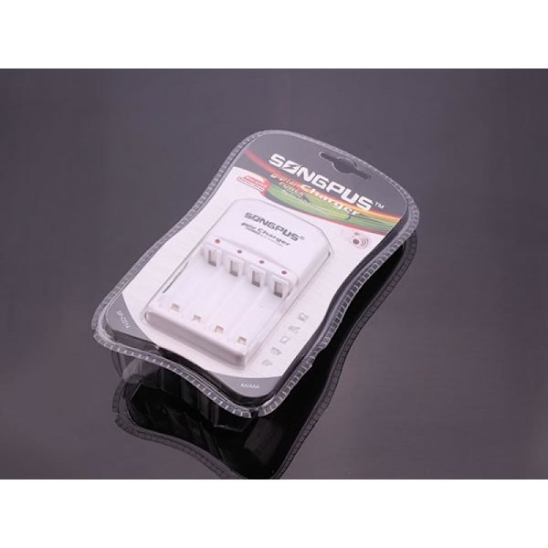 4x Batterioplader / Oplader - AA & AAA Batterier White