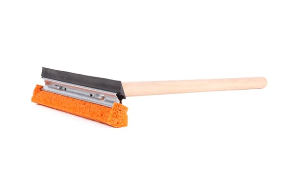 Fönsterskrapa 45 cm med träskaft