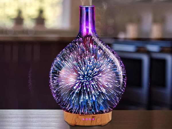 Luftfuktare 3D - RGB-lampa och aromdiffusor