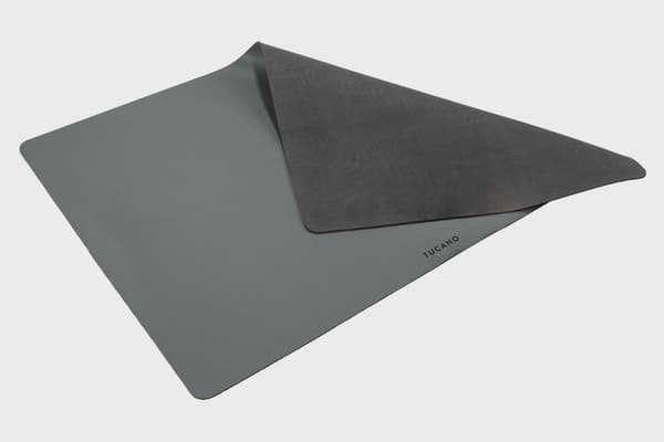 Tucano Hemmakontor Skrivbordsmatta 67x42cm Grå