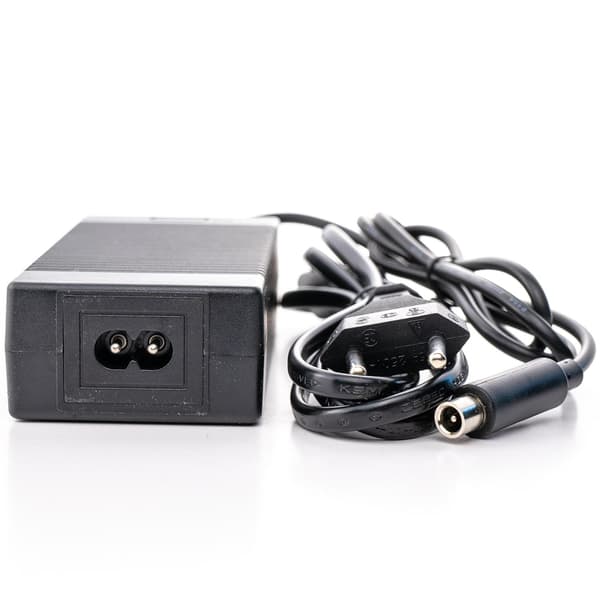 Lader til Xiaomi El-scooter - 42V 2A - M365, Pro 2, Essential Black