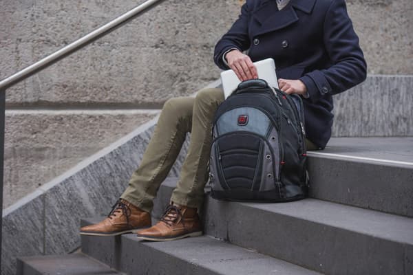 Wenger Synergy 16" Datorryggsäck Grå/Svart