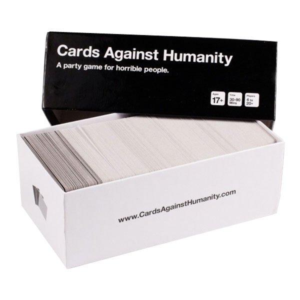 Kortit ihmisyyttä vastaan