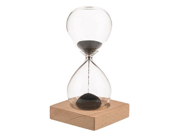 Timeglass med Magnetisk Sand - 16 cm Transparent