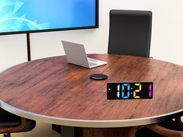 Digital väckarklocka - Termometer, datum och snooze-funktion