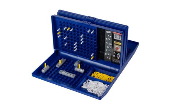Sänka Skepp / Battleship - Spel / Strategispel - Sällskapsspel Blå