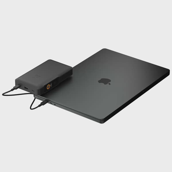 Xtorm GRS NextGen Power Bank 70W 45.000mAh USB-C/C/A Svart