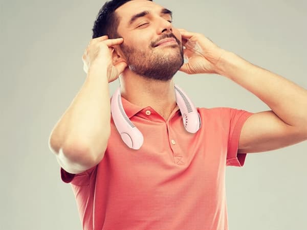 Halsfläkt – Portabel handsfree fläkt Rosa