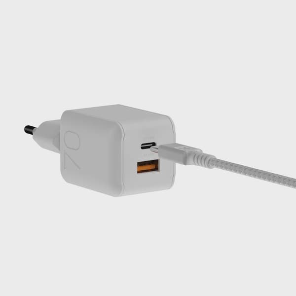 Xtorm 70W GaN3 NextGen Hemladdare USB-C/C/A GRS Vit
