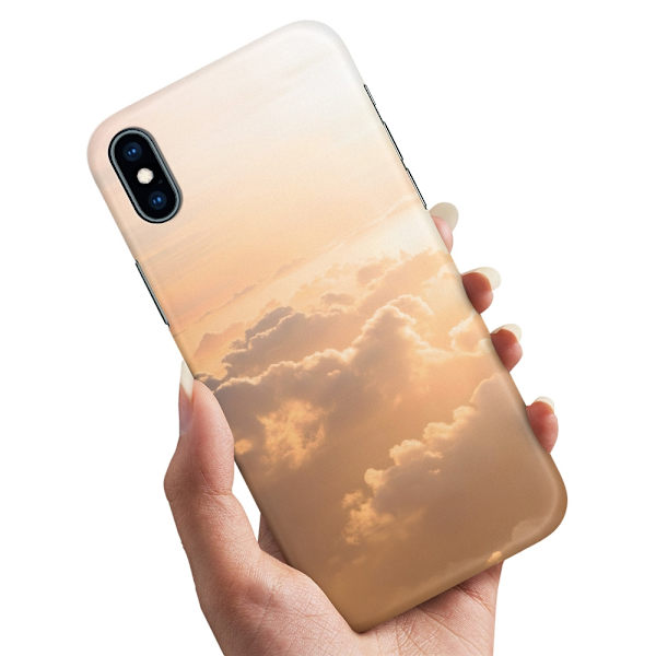 Deksel / Mobildeksel til iPhone XS Max - Clouds