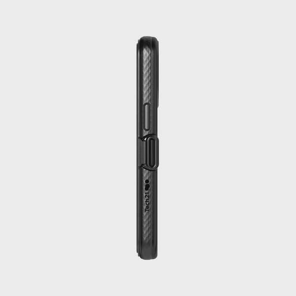 Tech21 Evo Wallet iPhone 13 Pro Svart