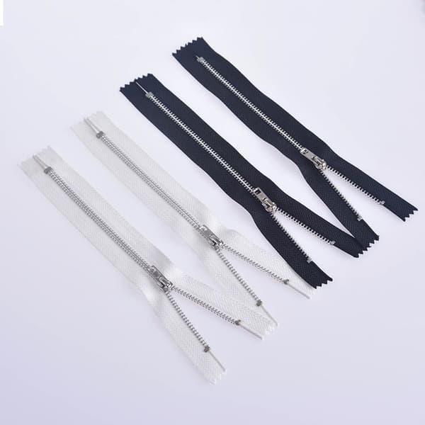 Dragkedjor / Blixtlås - 10-Pack 14cm (Silver + svart)