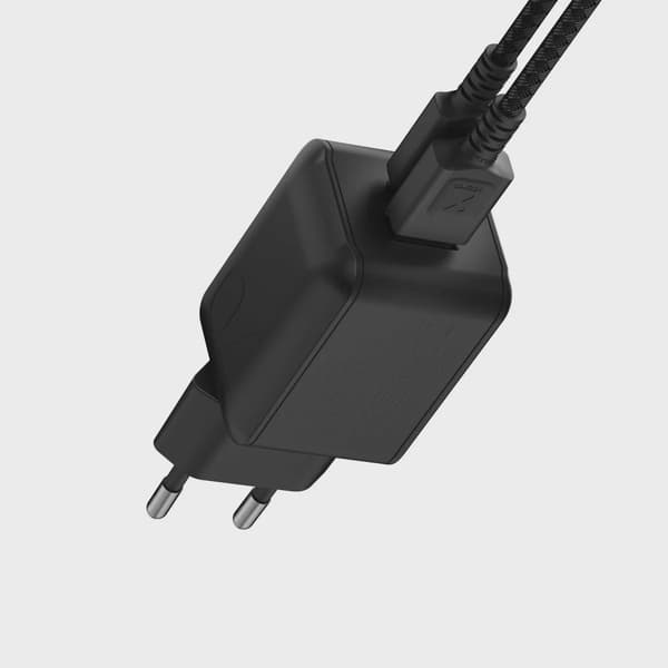Xtorm 70W GaN3 NextGen Hemladdare USB-C/C/A GRS Svart