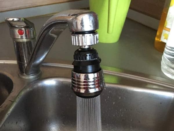 Munstycke till Kran - 360° Roterande Vatten Adapter