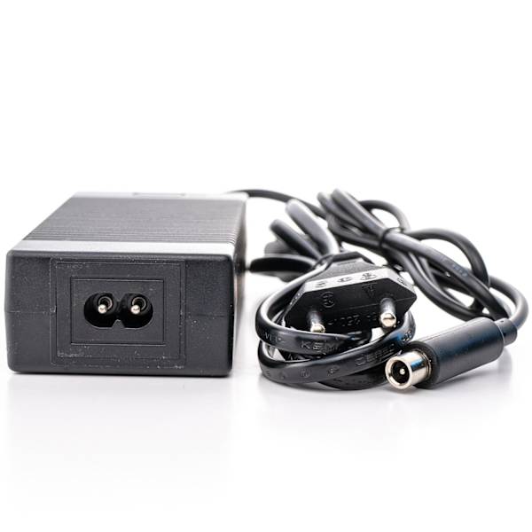 Lader til Xiaomi El-scooter - 42V 2A - M365, Pro 2, Essential Black