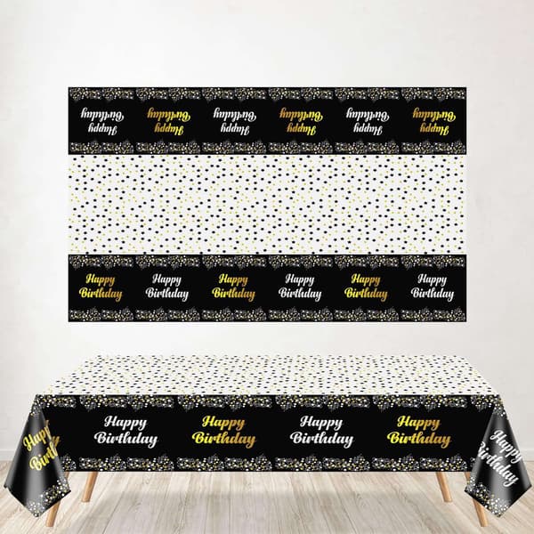 Bordsduk med Happy Birthday Text - 137x183 cm