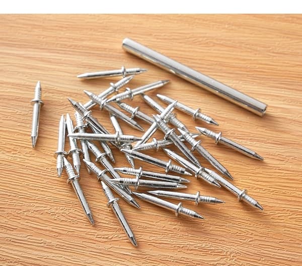 Kaksipäiset naulat adapterilla 200-pack