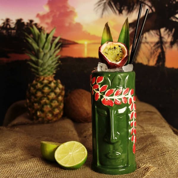 Tiki Lei 56 cl Grön