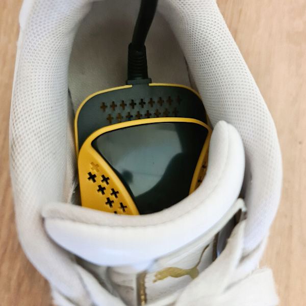 Shoe, hat, glove and sock dryer Trizand black 15 W Yellow