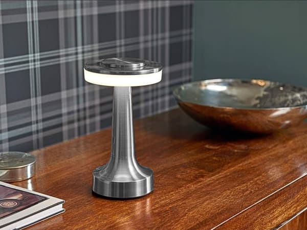 Bordlampe / Skrivebordslampe - Trådløs LED-lampe