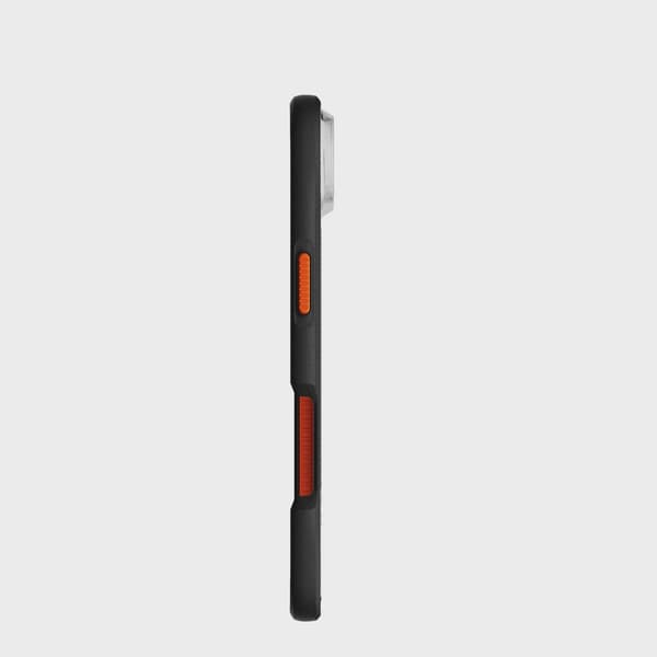 Tech21 Evo Pro MagSafe handlina iPhone Air Transp./Svart
