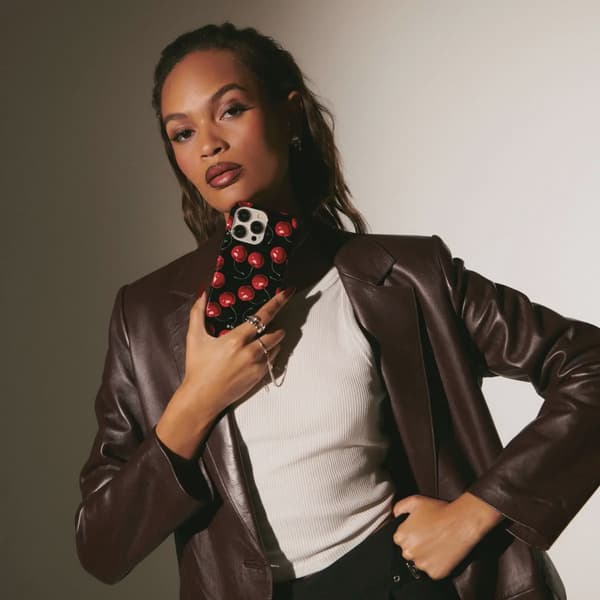 Burga Cherrybomb - iPhone 16 Pro Tough MagSafe Skal