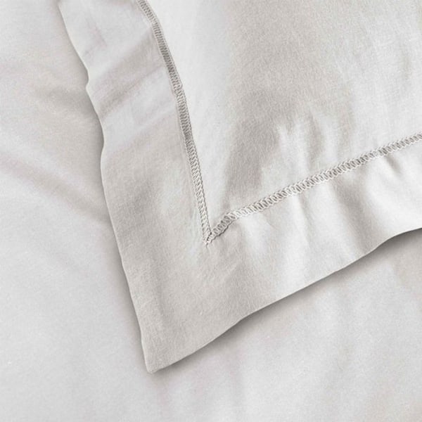 Tyynynpäällinen - 100% puuvillaa - Valkoinen - 50x70 cm - Pestävä - Kudonta 57 lankaa/cm2 Vit