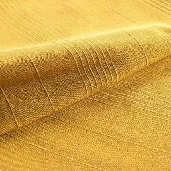 Rullede tæppe - INDERLIG BLØDHED - Lucile Sennep - 220 x 240 cm - Syntetisk - Klassisk currygul