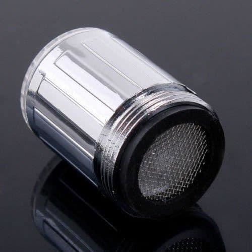 LED-kran - 7 skiftende farger - Vaskedyse - Temperatursensor - Luftblander