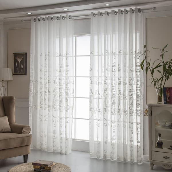 Broderede gardiner/halvtransparente