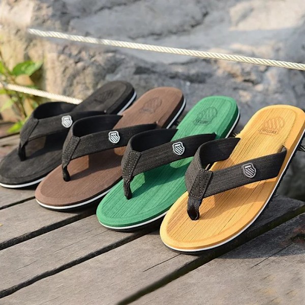 Mode Tøfler Til Mænd Flip Flops Flade Sandaler Sommer Ikke-Slip Strand Slides Mænd Tøfler Indendørs Sko Mand Man Man S Løber Gray 44 (Insole 27.5cm)