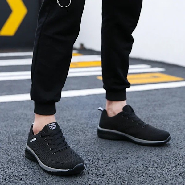 Sportsko til mænd Sko Sneakers Sneakers Black Casual Mænd Kvinder Strik Sneakers Åndbar Sportsplejerske Gå Fitness Sko B 45