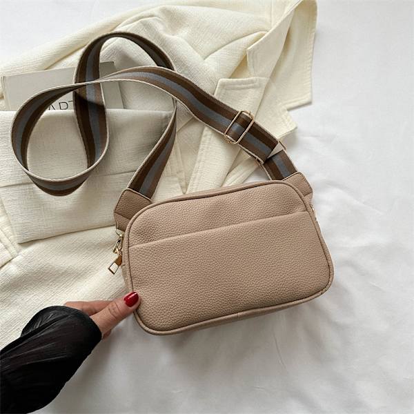 Trendy Dametasker 2023 Efterår Ny Fast Farve Pu Skuldertaske Mode Casual Enkel Dame Skuldre Lille Firkantet Taske Brown