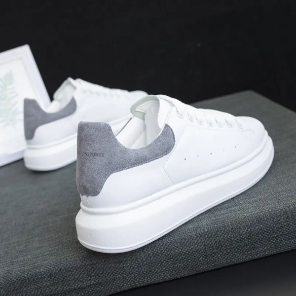 Modedesigner små vita skor, klassiska mångsidiga löparskor för studenter, sportskor med gummisula för män och kvinnor photo color 36