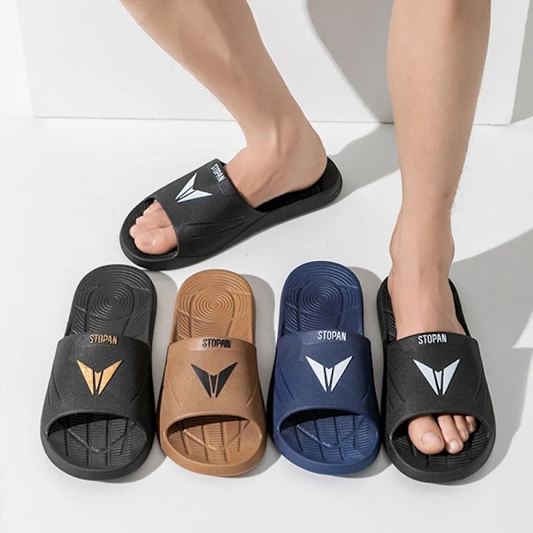 Nya Sommaren Mäns Tofflor Casual Outdoor Beach Slipper Pvc Soft Sole Hem Inomhus Flip Flops Anti Slippa Badrum Slipp Sandaler Brown arrow 44-45(suggest 43-44)