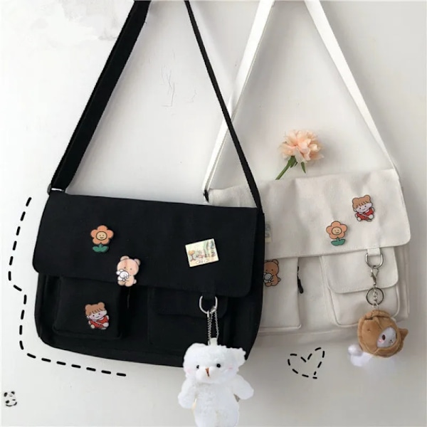 Suloinen Canvas-laukku Wild Student Naiset Käsilaukut Olkalaukku Naisten Japanilainen Harajuku Diagonaalinen Crossbody-laukut Tytölle Lompakko Bolsas Black Small Bear