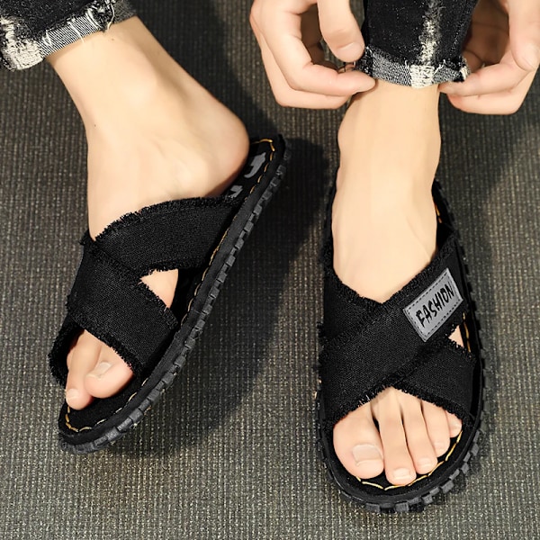 Män Sommaren Canvas Tofflor Mode Tyg Hem Mäns Tofflor Utomhus Gummi Platt Män Sandaler Casual Slides House Floor Toffpare Khaki 46