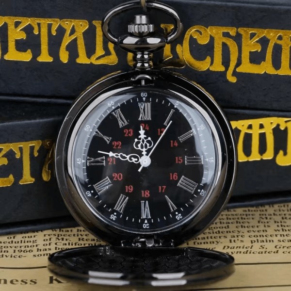 Vintage kreativa romerska siffror kvarts watch, svart case Halsband hängande klocka med kedja, present till son Golden