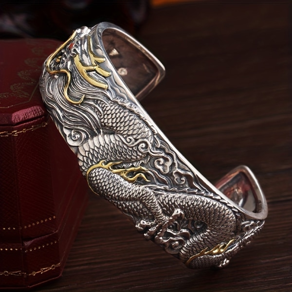 Carved Dragon Beast öppet armband, klassiska utsökta retro dominerande handledstillbehör för män Silvery